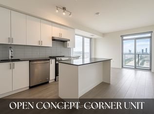 8960 Jane St #1521, Vaughan, ON L4K 2M9