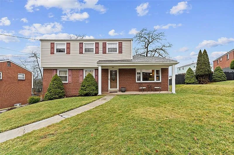 204 Cypress Hill Dr photo 1