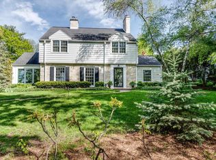 1515 Sumac Dr, Madison, WI 53705