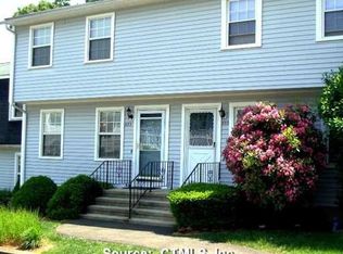 223 Austin Ryer Ln, Branford, CT 06405