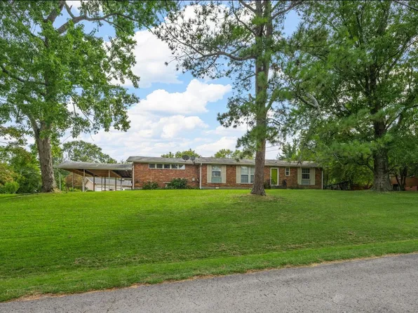 276 Clovernook Dr, Nashville, TN 37210
