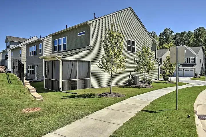 1103 Brightskies St — Photo 29