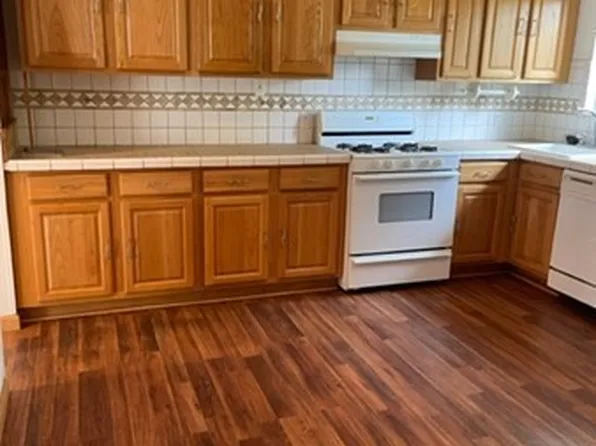 26 Harvard Rd #A, Ayer, MA 01432