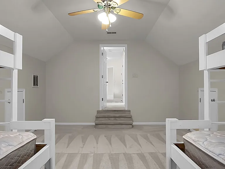 3274 Middleburry Ln — Photo 38