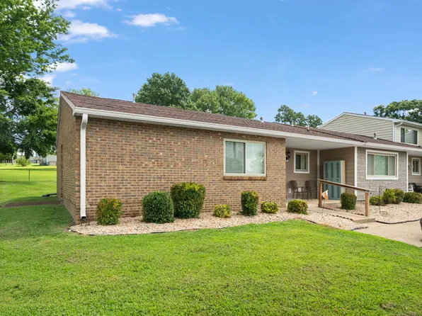 2169 Highway 41 S APT 33, Greenbrier, TN 37073