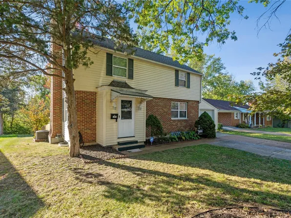 105 Virginia Ave, Crystal City, MO 63019