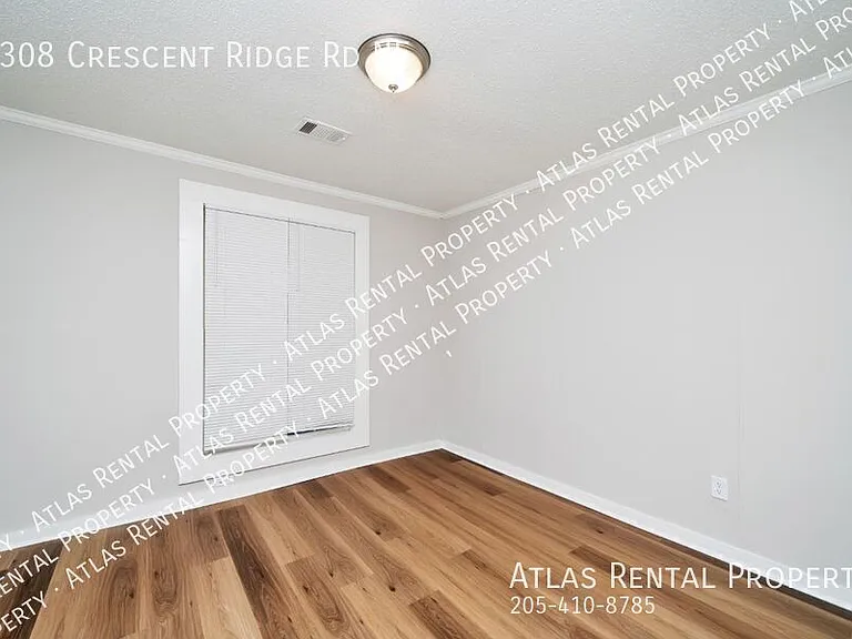 1308 Crescent Ridge Rd NE — Photo 8
