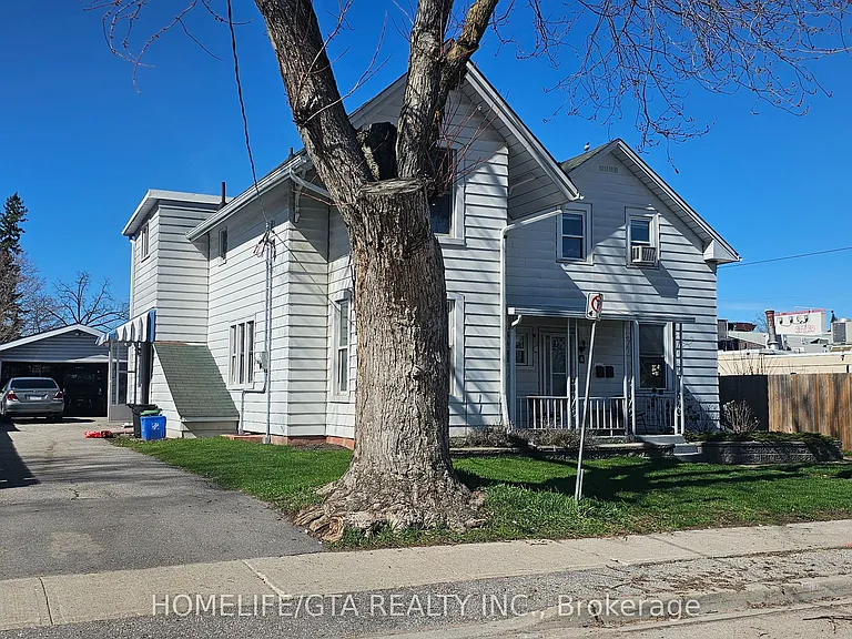4 Melbourne St E — Photo 4
