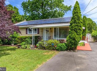 422 Ewingville Rd, Ewing, NJ 08638