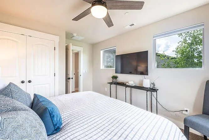 13281 N Alexis Dr — Photo 20