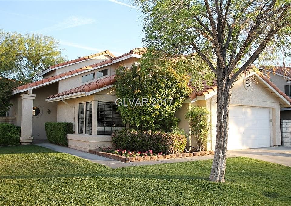 1st image of 334 Hutchings Ln