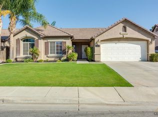 11223 Vista De Cally Dr, Bakersfield, CA 93311