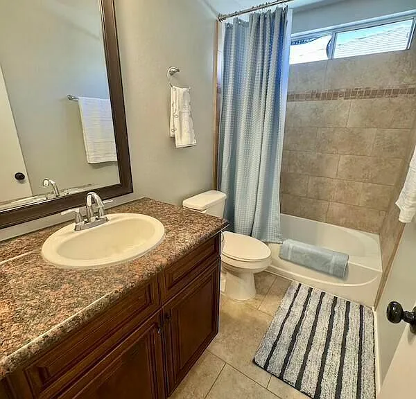 4235 E Betsy Ln — Photo 12