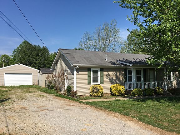 2nd image of 3559 Halleys Dr