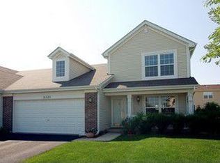 21525 Carlton St #O, Crest Hill, IL 60403