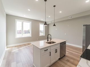 1744 N 22nd St #301, Philadelphia, PA 19121
