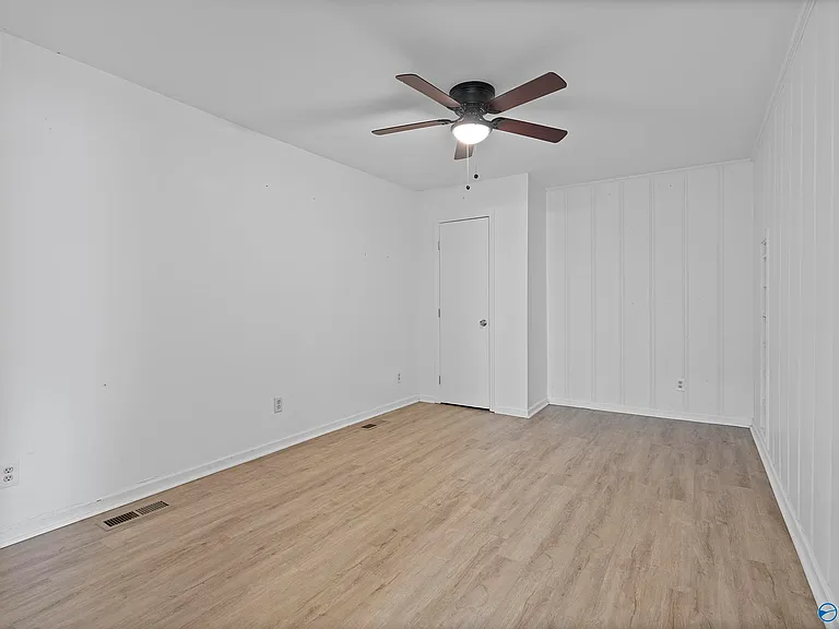 2209 California St SE — Photo 9
