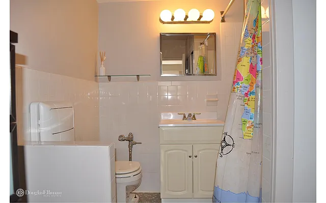 Rented by Douglas Elliman | media 9