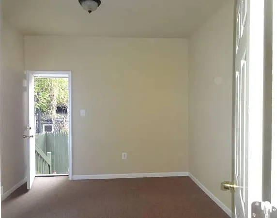 210 W Zeralda St #1 — Photo 8