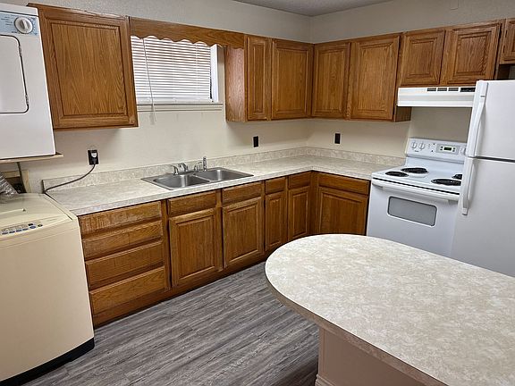 5th image of 1011-1015 W University Dr #6