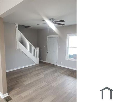 2nd image of 1697 Mahoning Ave