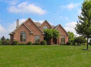 3828 Redwood Ct, Spring Grove, IL 60081
