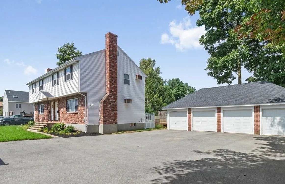 6 bed, 2600 sqft, $7,000 — Photo 2