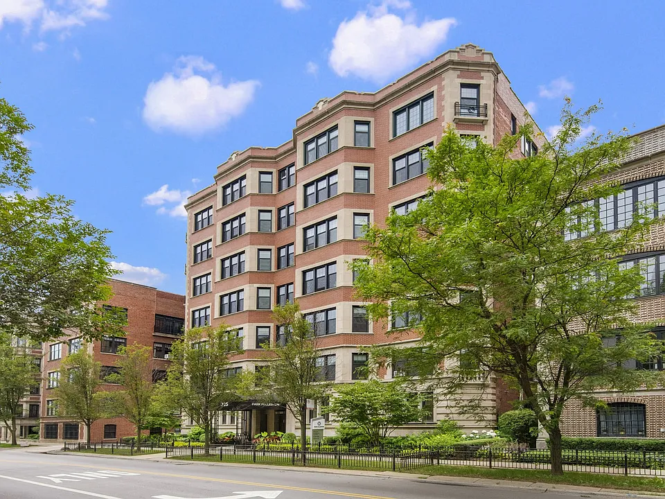 Park Fullerton by Reside