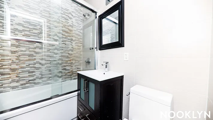 Rented by Nooklyn NYC LLC | media 20