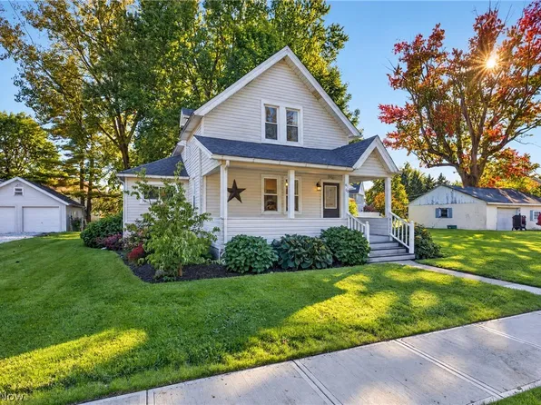4166 Thompson St, Perry, OH 44081