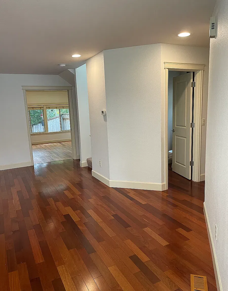 3 bed, 2.5 bath, 1680 sqft, $3,150 — Photo 3