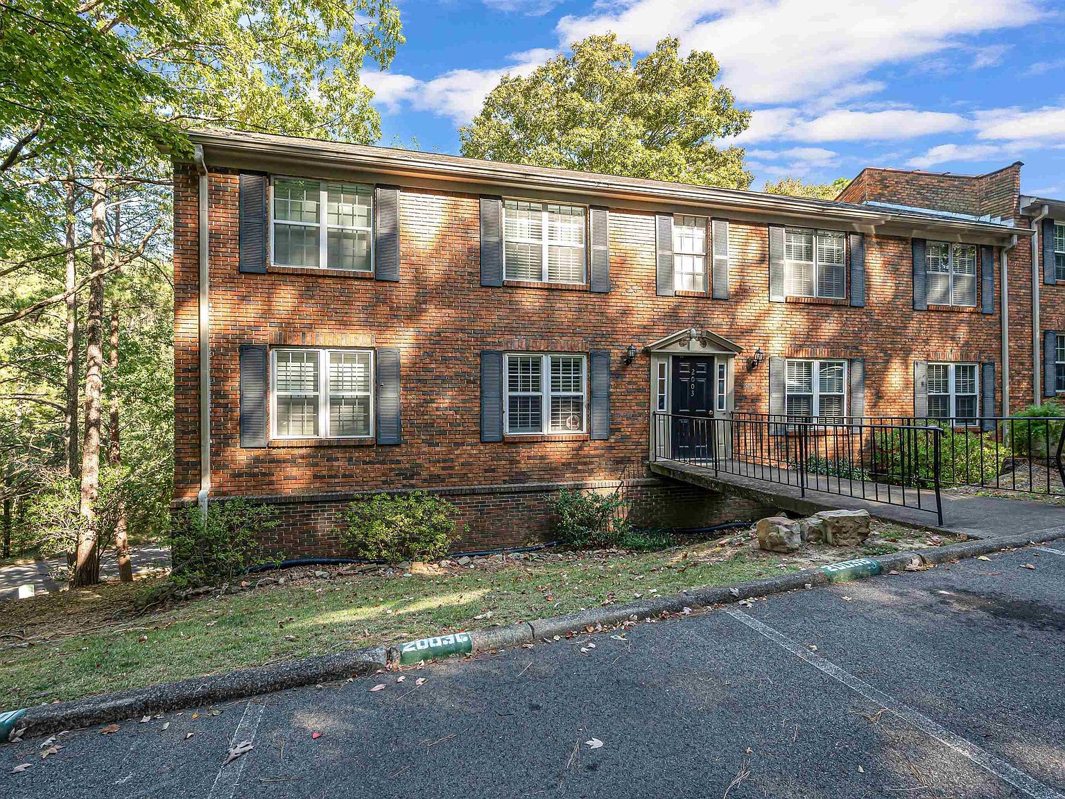 2003 Montreat Way APT D, Vestavia Hills, AL 35216 Zillow