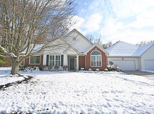 2104 Traverse Creek Dr, Milford, OH 45150
