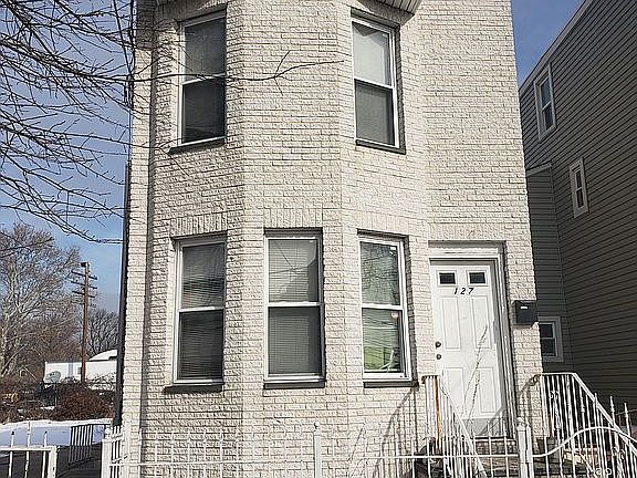 2nd image of 127 Verona Ave
