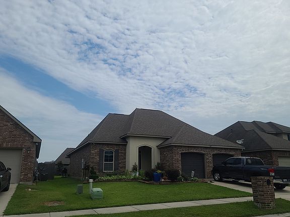 3rd image of 207 Morning Cypress Dr
