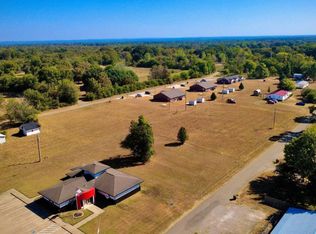 101 E Terri Dr, Valliant, OK 74764