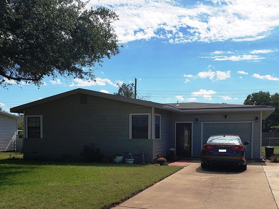 1st image of 2473 Princeton Ave