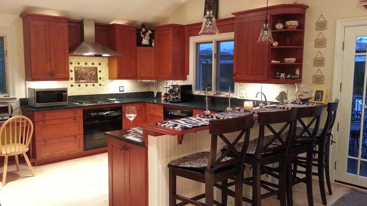 5 bed, 4.5 bath, 3772 sqft, $6,500 — Photo 4