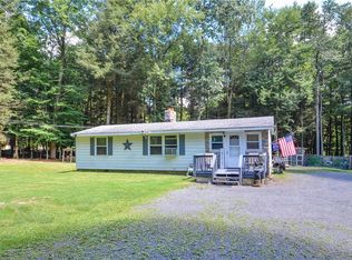 65 Holiday Dr, White Haven, PA 18661