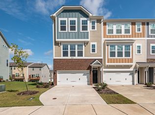 1019 Commack Dr, Durham, NC 27703