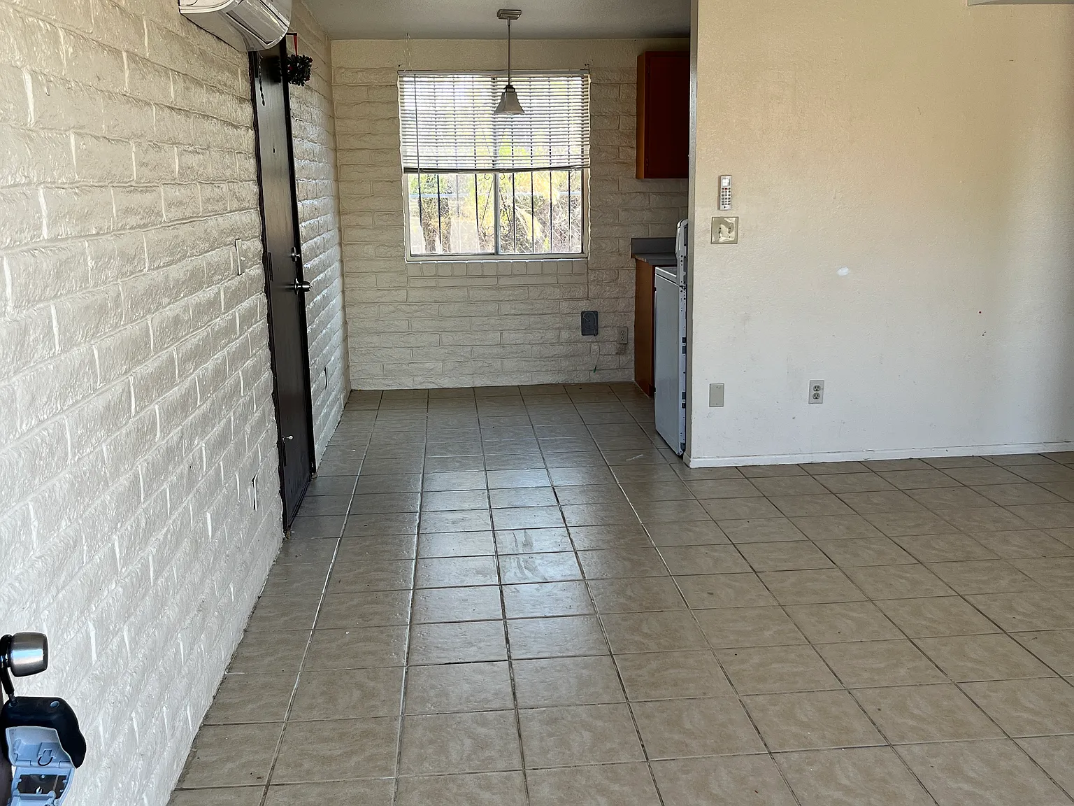 1 bed, 550 sqft, $925 — Photo 3