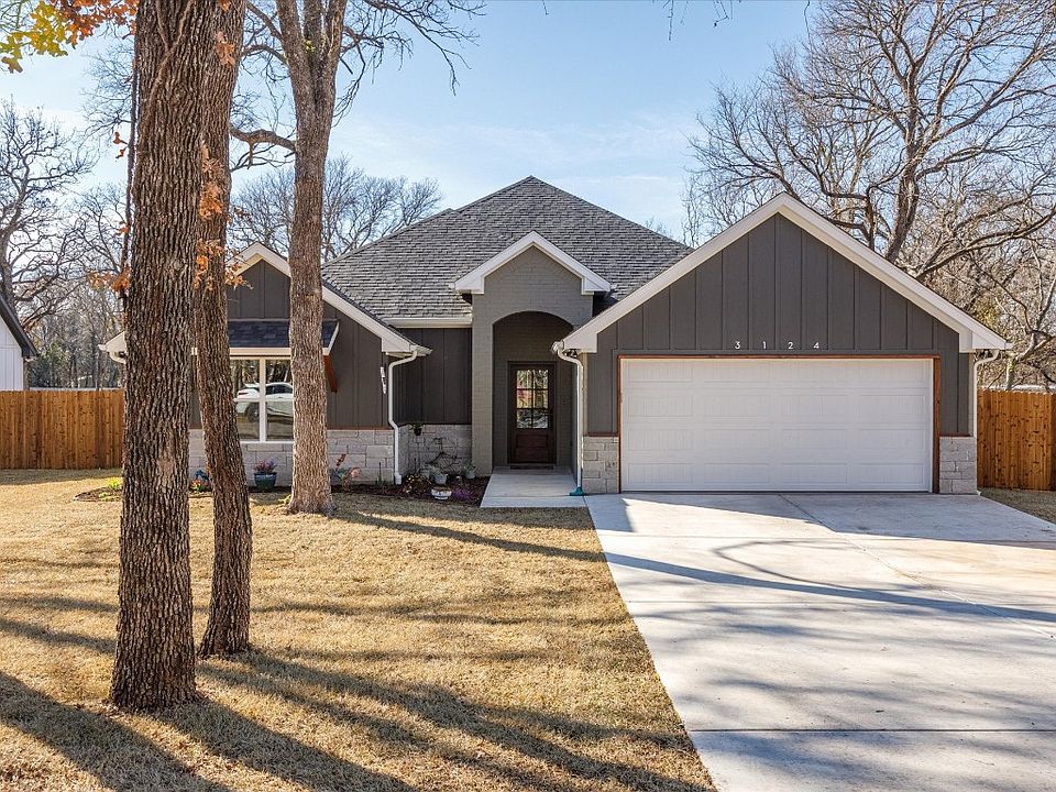 3124 Sky Harbour Dr, Granbury, TX 76049 Zillow