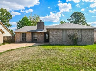 7823 Lumber Jack Dr, Houston, TX 77040