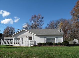 1113 Simmons Ave, Saint Louis, MO 63122