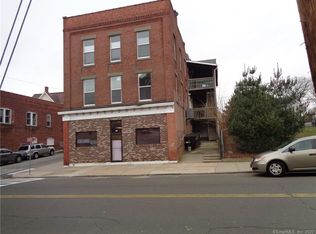 196 Elizabeth St UNIT 3, Derby, CT 06418