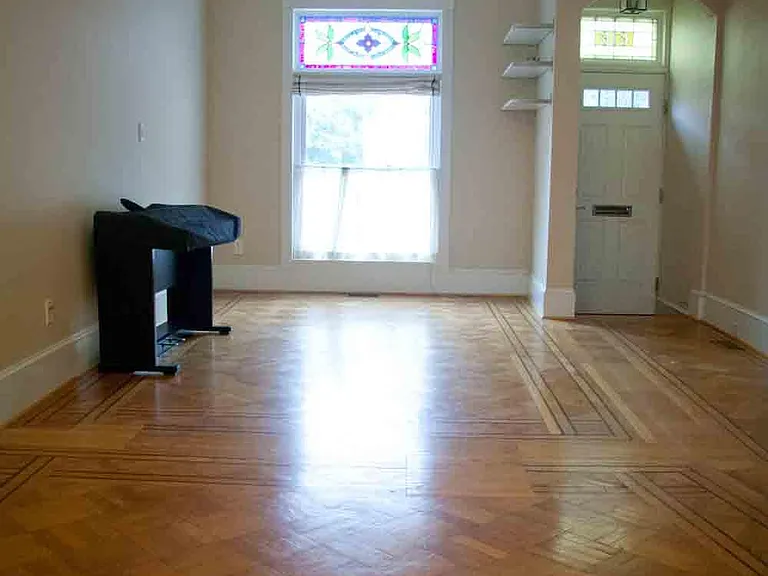 616 S Ellwood Ave — Photo 4