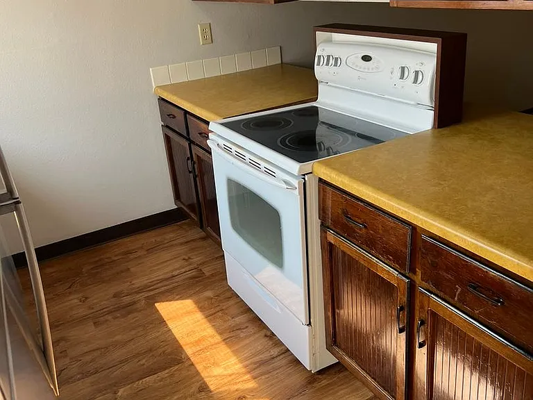 3222 Lincoln Way #7 — Photo 6