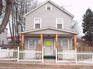 60 Remsen Ave, Hempstead, NY 11550