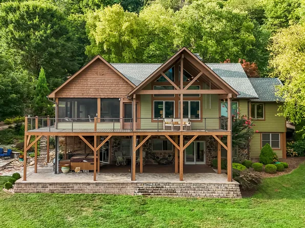 743 Jim Town Rd, Mooresburg, TN 37811