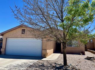 9204 London Ave SW, Albuquerque, NM 87121